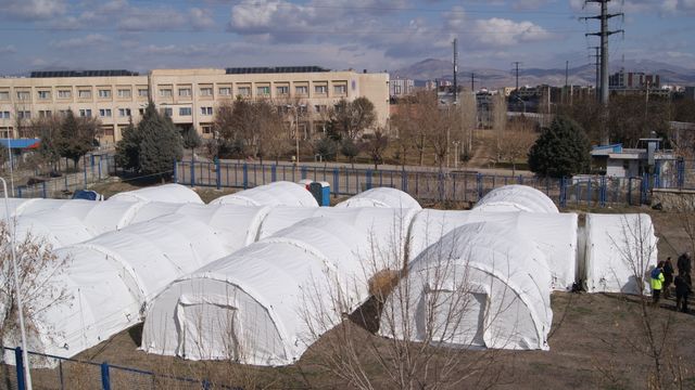 تصویر پروژه بیمارستان سیار اجرا شده توسط شرکت کیمیای عافیت در دانشگاه علوم پزشکی قزوین